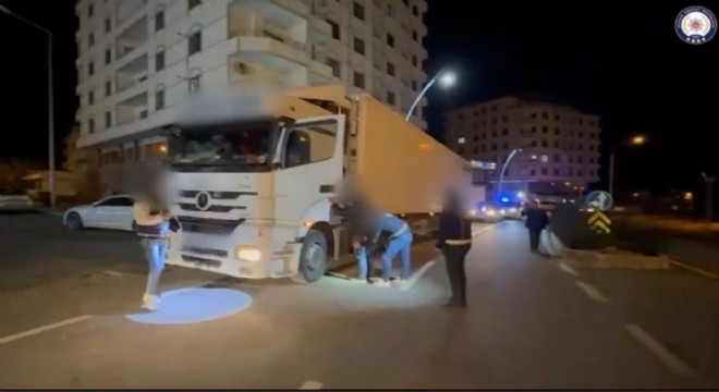 İran'dan gelen 25 göçmen yakalandı