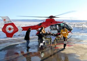 Hava ambulansı imdatlarına yetişti