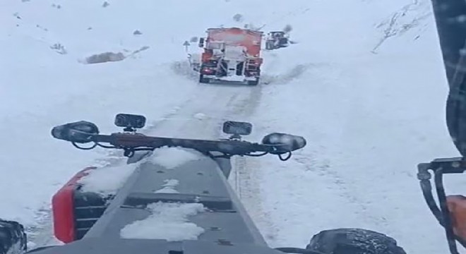 24 saatte 6 çığ düştü