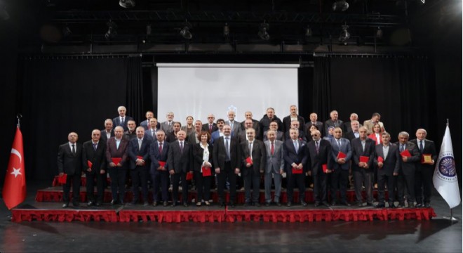 Atatürk Üniversitesinde kurumsal vefa ve hizmet ödülleri