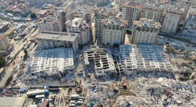 Cennetten bir köşe diye satılan Rezidans yerle bir oldu