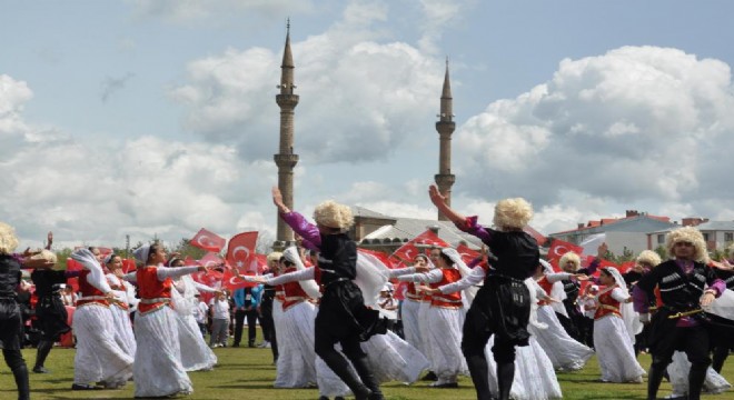 Doğu Anadolu’da yürekler milli coşkuda buluştu