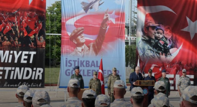 Erdoğan, Mehmetçik ile telefonda bayramlaştı