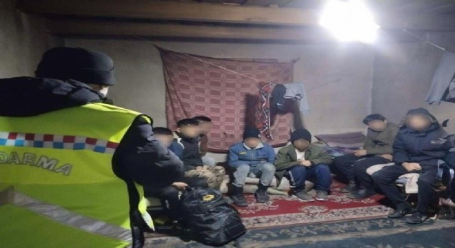 Jandarmadan göçmen operasyonu