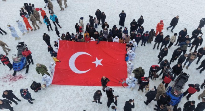 Kar Festivali renkli görüntülere sahne oldu