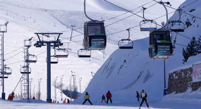 Kar rekoru Ergan ve Palandöken’de: 276 cm