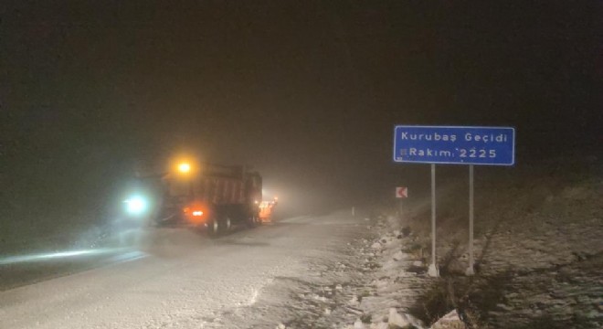 Karabet Geçidi trafiğe kapatıldı