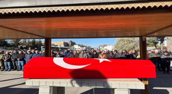 Kıbrıs Gazisi Tercanlı askeri törenle uğurlandı
