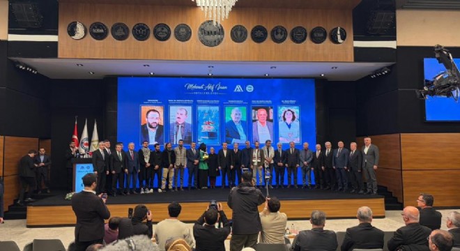 Mehmet Akif İnan Ödülleri sahiplerini buldu