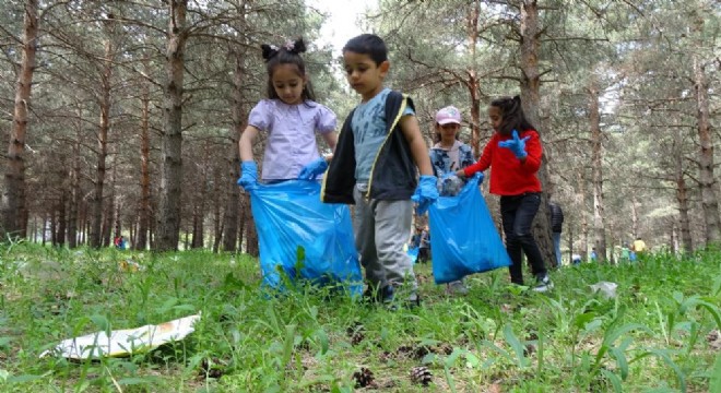 Öğrencilerden büyüklere çevre dersi