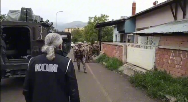 Oltu’da tefecilere operasyon: 2 tutuklama