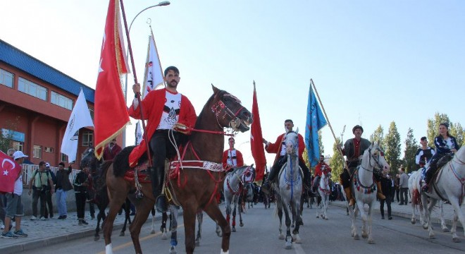 Pasinler’de 971’inci Gurur Yılı coşkusu