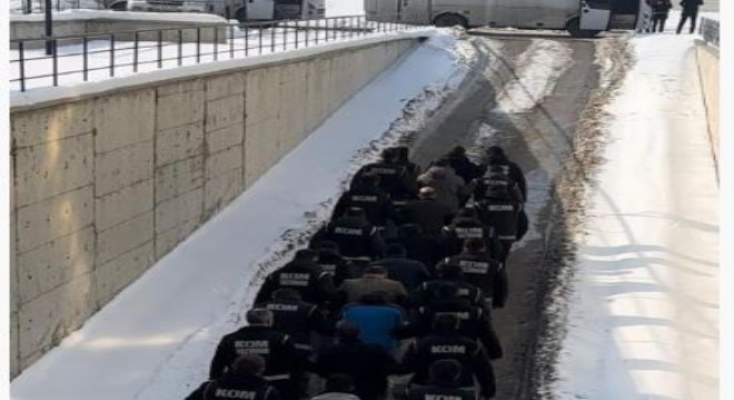 Pasinler'de usulsüz kredi operasyonu