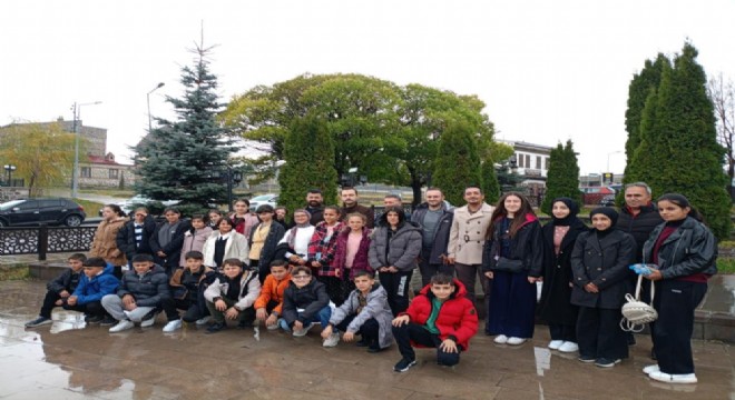 TÜGVA'dan öğrencilere tarih turu