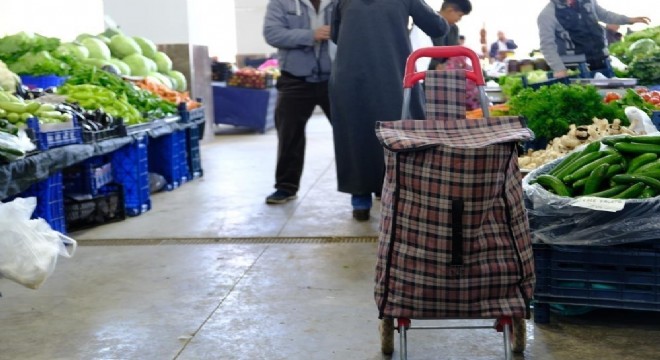 Ticaret satış hacmi yıllık yüzde 7,1 arttı