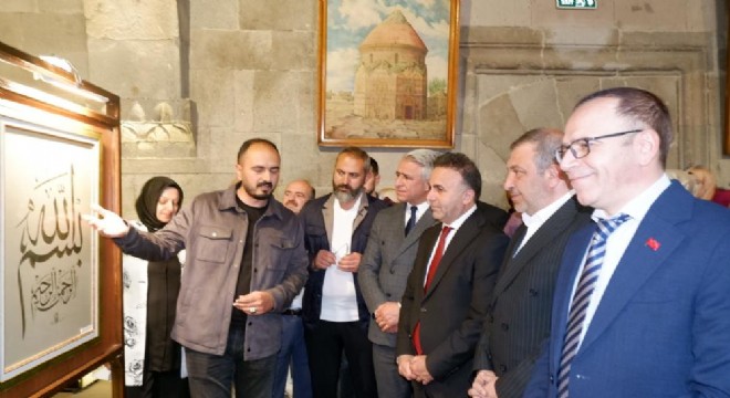 Yakutiye’de Geleneksel Türk El Sanatları Karma Sergisi açıldı