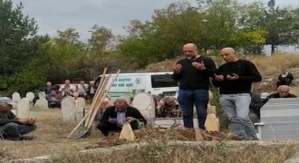 'Meğer ölmüşüz de haberimiz yok'