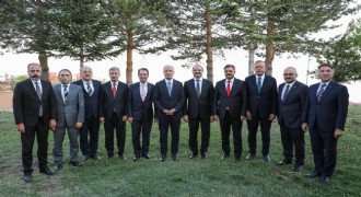 Bölge üniversiteleri Ahlat’ta buluştu