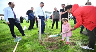 Çiftçi’den çevre mesajı