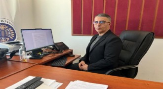 Eğilmez: 'Türkler için bayrak namustur'