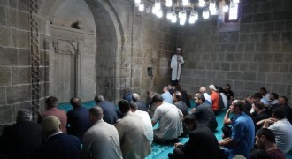 Erzurum Kale Mescit 'inde bir ilk