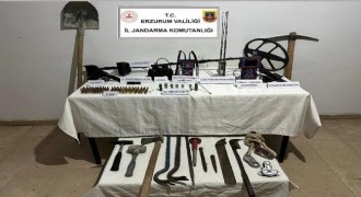 Jandarmadan kaçak kazı operasyonu