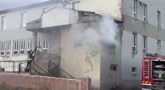 Karayazı Bayraktar'da yangın