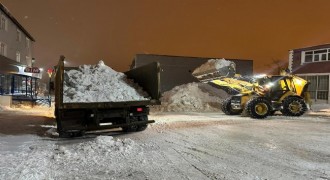 Karayazı’da 81 mahalle yolu ulaşıma açıldı