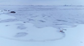 Nazik Gölü tamamen dondu