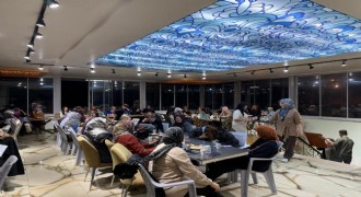 Oltu AK Parti Anneleri ağırladı